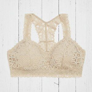 [Maurice's] Cream Lace Racerback Bralette Size Small